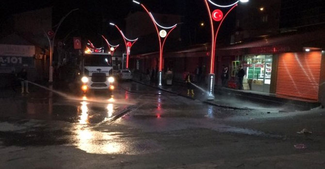 Çukurca Belediyesinden dezenfekte çalışması