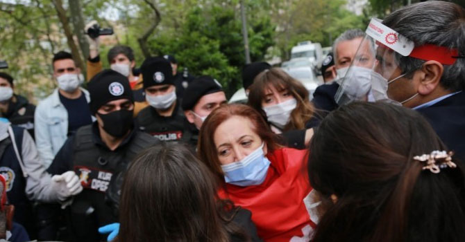 DİSK Genel Başkanı ile birlikte DİSK yöneticileri gözaltına alındı