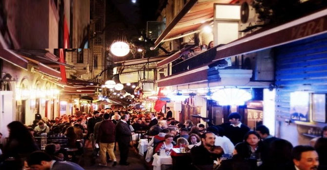 Meyhaneleri efkar bastı: Şimdi ne olacak?