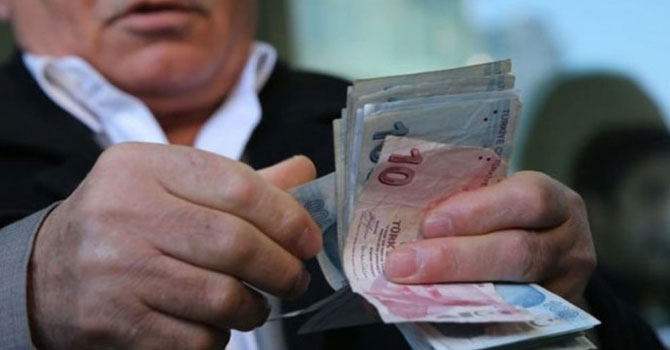 Emekli maaşları erken yatacak