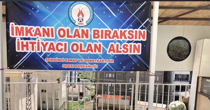 Şemdinli'de  'İmkanı olan bıraksın ihtiyacı olan alsın' kampanyası