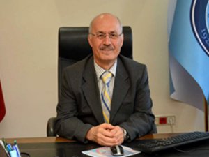 Dekan Acar: 'Kızların resimlerini de görüyoruz böylece çaktırma'