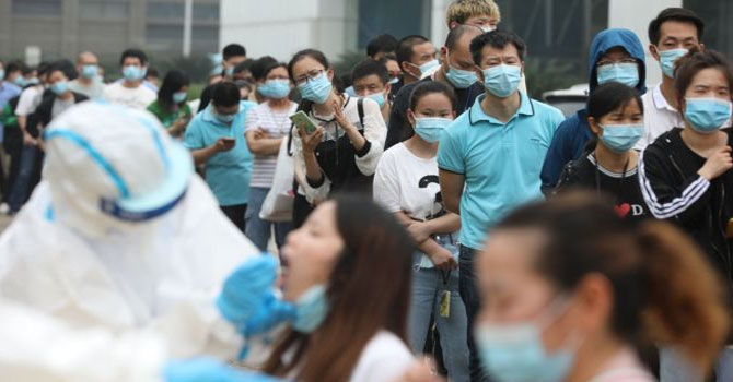 Vuhan'da tüm nüfusa koronavirüs testi yapılıyor