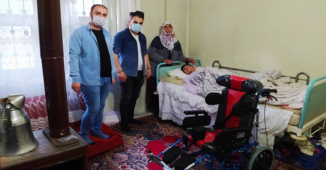 Başkan Aydoğdu'nun yardımları sürüyor