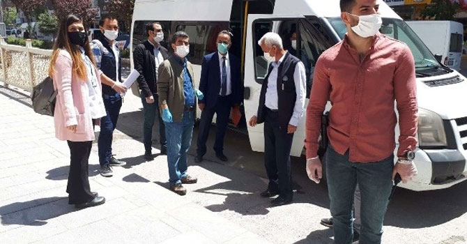 Hakkari'de korona virüs denetimleri sürüyor