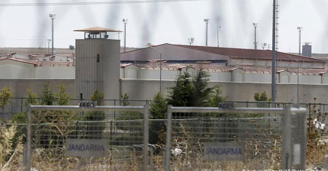 Silivri'de COVID-19'dan bir hükümlü öldü