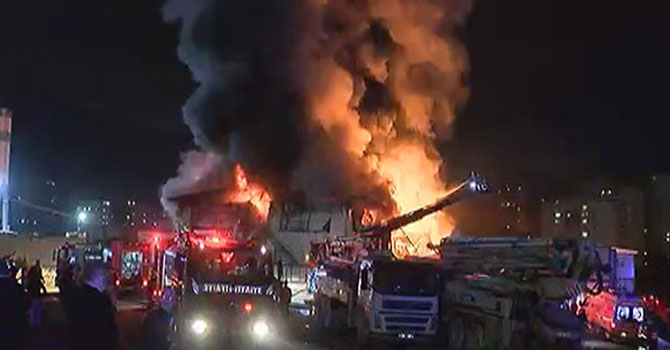 Yangında 1 işçi hayatını kaybetti