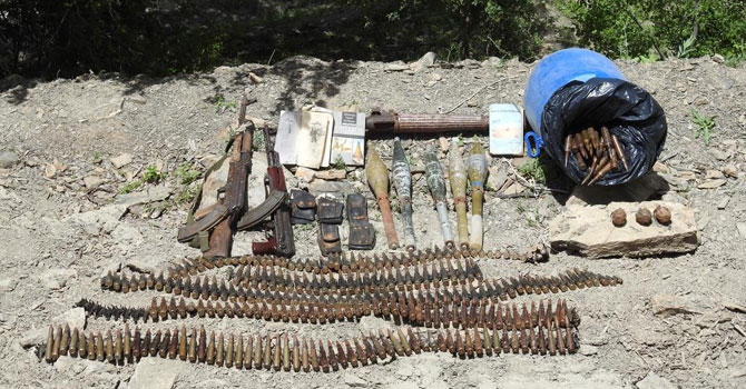 Kırıkdağ köyü kırsalında silah ve mühimmat ele geçirildi