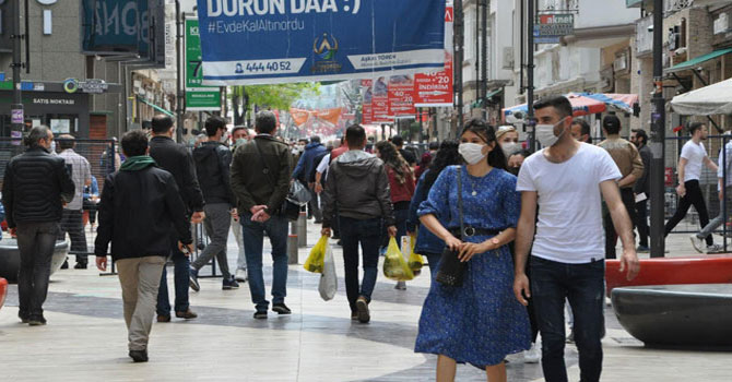 Vali İsyan etti o ilde vakalar arttı!