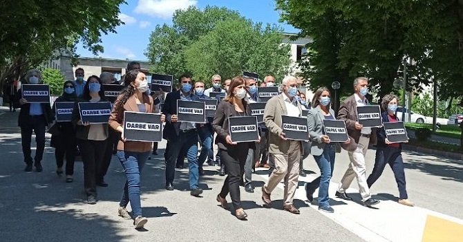 HDP'li vekiller Meclis'ten Kızılay'a yürüyor