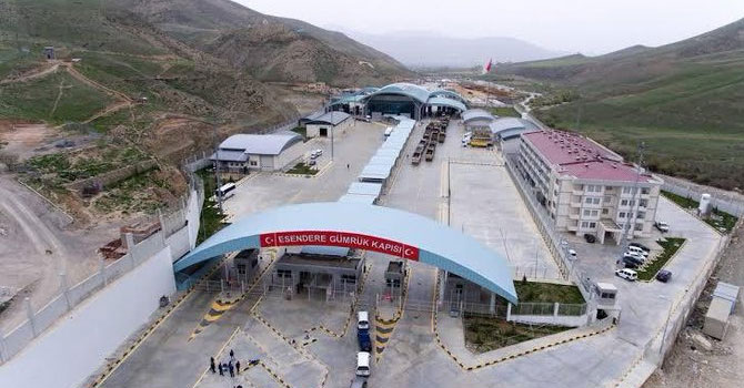 Esendere Sınır Kapısında 'temassız ticaret' başladı