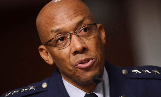 ABD tarihinde ilk siyah kuvvet komutanı atandı