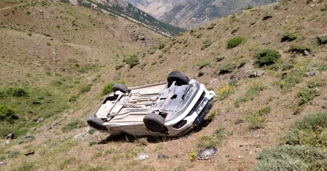 Şemdinli'de trafik kazası: 2 yaralı