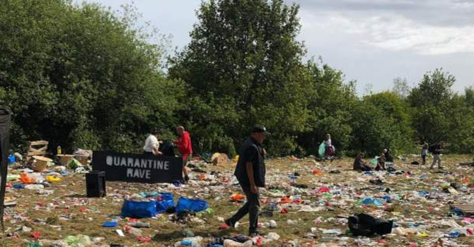 Manchester'da düzenlenen iki kaçak partiye altı bin kişi katıldı