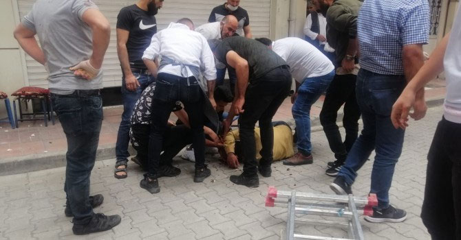 İpekyolu ve Erciş'te kavga: Bir ölü, 6 yaralı