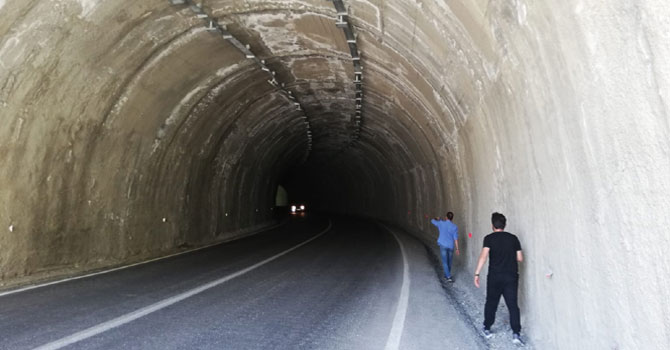 Erziki Tünelinin elektrik sistemi çöktü!