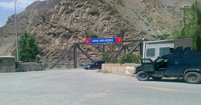 Hakkari'de NARKO uyuşturucuya geçit vermiyor