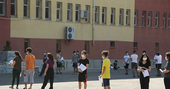 YKS'de soru kitapçığını paylaşan kişi gözaltına alındı