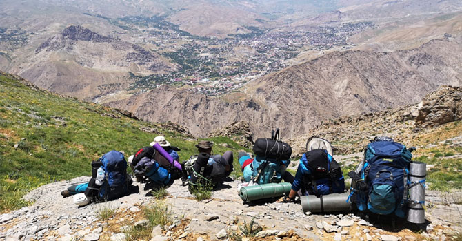 Pandemi nedeniyle ara verilmişti: Sümbül'e zirve tırmanışı