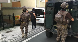İstanbul'da Özel Harekat destekli torbacı operasyonu: 55 gözaltı