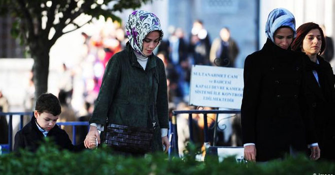 Albayrak Ailesi'ne hakaret edenler gözaltında