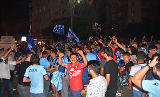 Adana Demirspor'un 2'nciliğe yükselmesi kentte coşkuyla kutlandı