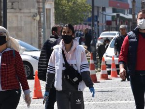 Hakkari'de siyah maske yasaklandı