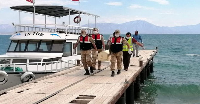 Van Gölü'nde çıkarılan ceset sayısı 32'ye yükseldi
