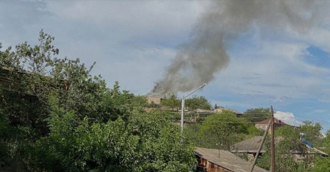 Ermenistan-Azerbaycan sınırında çatışmalar yeniden başladı