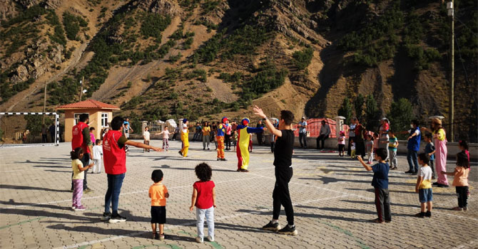 Hakkari'de 'Merkezim her yerde' projesi başladı