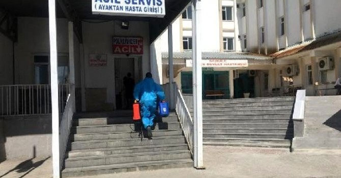 Başkale'de 10 sağlık çalışanının testi pozitif çıktı