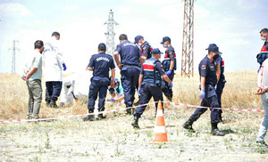 Buğday tarlasında erkek cesedi bulundu