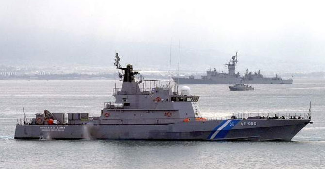 AFP: Yunanistan Ege’ye donanmasını gönderdi