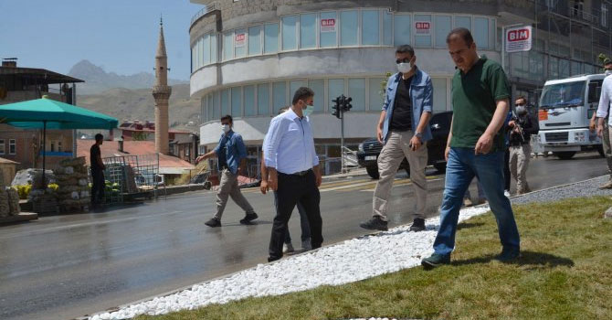 Vali Akbıyık belediye çalışmalarını denetledi