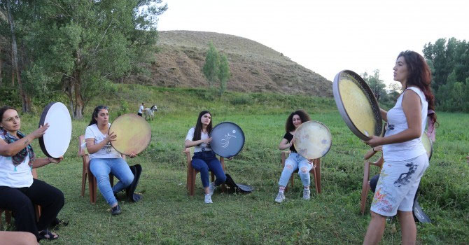 Kadınlar doğada müzikle buluştu