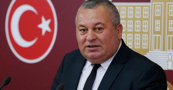 Cemal Enginyurt MHP’den ihraç edildi