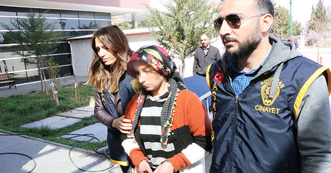 Bir günlük bebeğini öldürüp çöpe atmıştı!