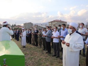 Yüksekova'da hayatını kaybedenlere veda!