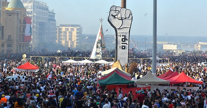 'Lübnan'da bütün bakanlar istifa etti''