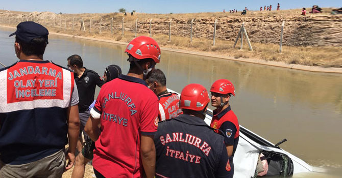 Otomobil sulama kanalına devrildi: 3 kardeş boğuldu