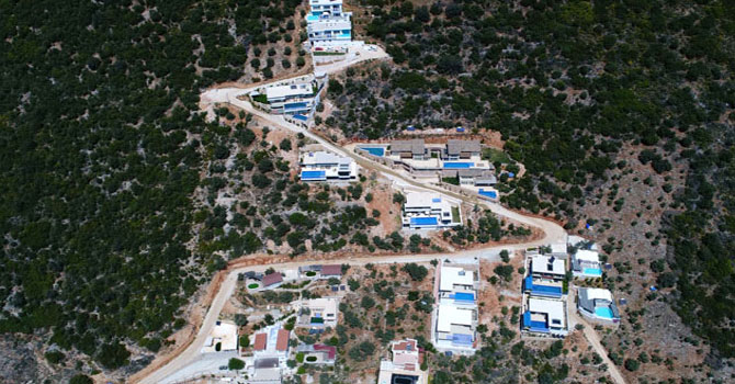 'Kopya site'yle villa vurgununun boyutu 100 milyon lira