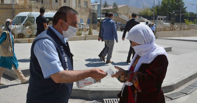 Hakkari'de Covid- 19 denetimleri artırıldı!
