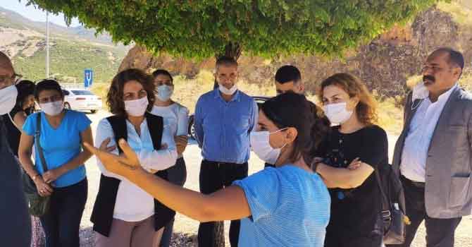 DTK ve DBP heyetinden Gülistan Doku’nun ailesine ziyaret