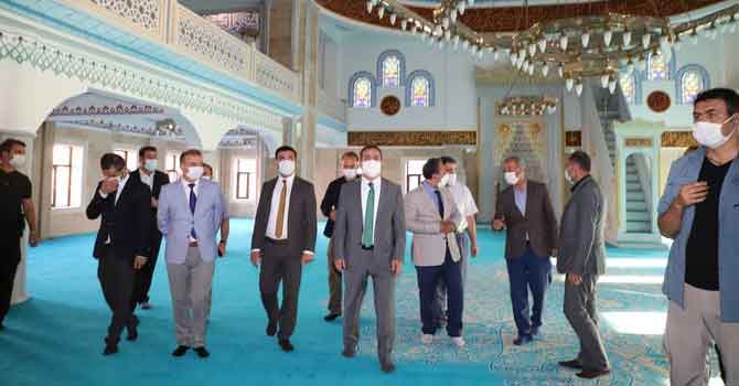 Hakkari Ulu Cami bugün ibadete açılıyor!