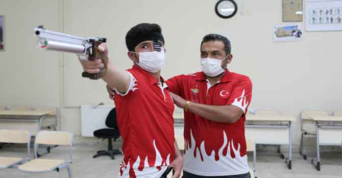 Kağıt toplayıcılığından şampiyonluğa