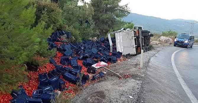 Freni patlayan kamyondan atladı, feci şekilde can verdi