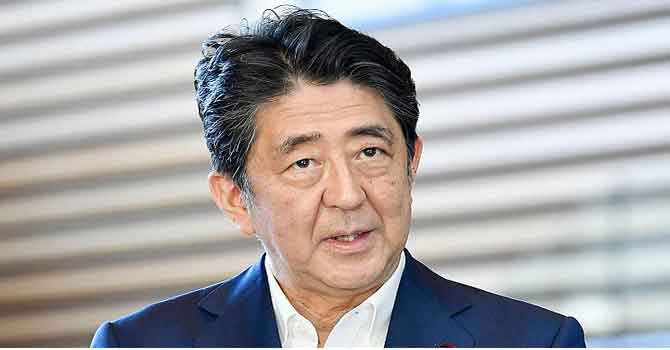 Japon Başbakan Şinzo Abe sağlık sorunlarından dolayı istifa etti