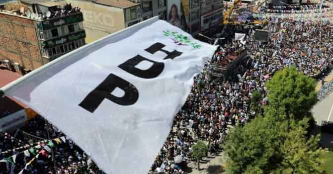 HDP 1 Eylül'de büyük 'barış zincirleri' kuracak