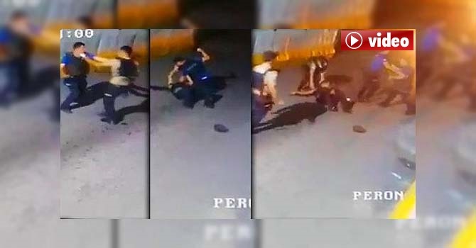 Polis ile bekçinin yumruk yumruğa kavgası kamerada