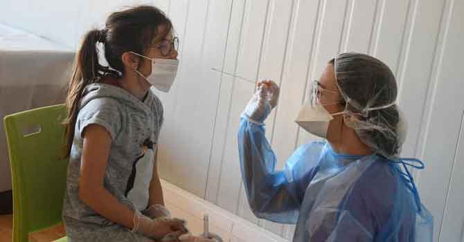 Covid-19 çocuklarda kalıcı rahatsızlıklara mı neden oluyor?